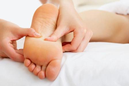 Процедура массажа ног